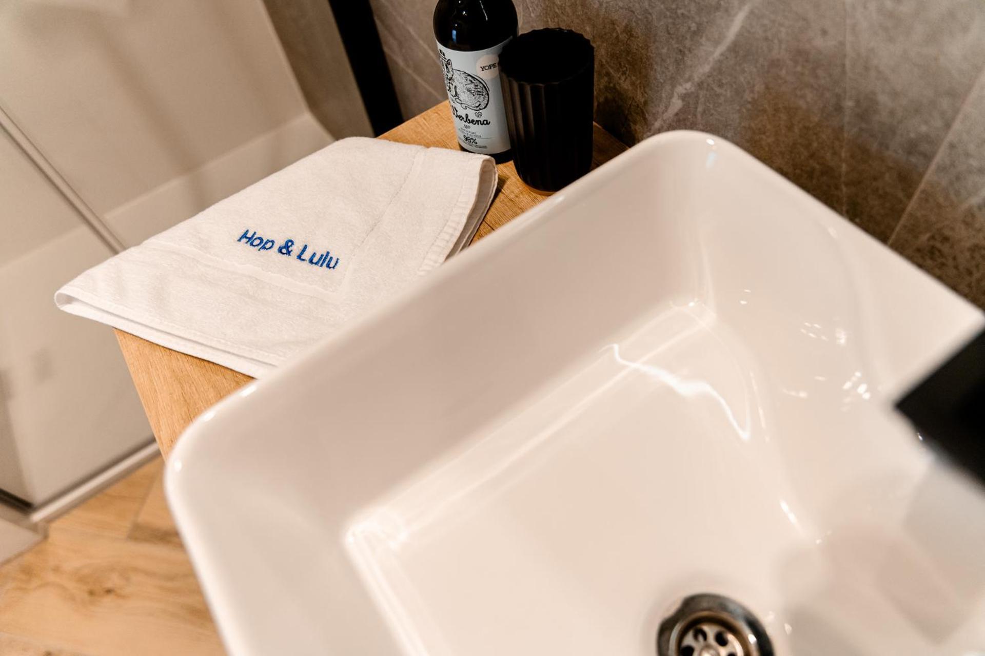 Hop & Lulu Delux Apartments Goleniów 外观 照片